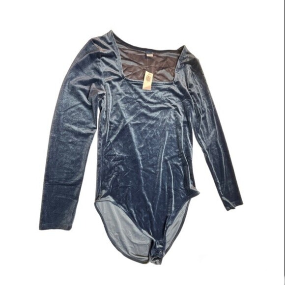 Womens Bodysuit By Old Navy Size M blue Navy long sleeve neck velvet. - Picture 4 of 8